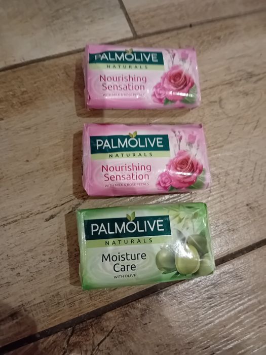 Palmolive zestaw mydełek mleko płatki róż oliwka