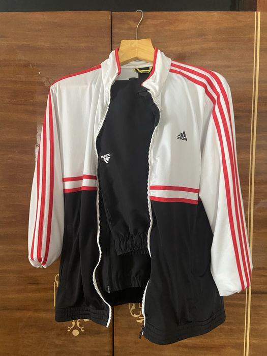 Продам костюм adidas новий