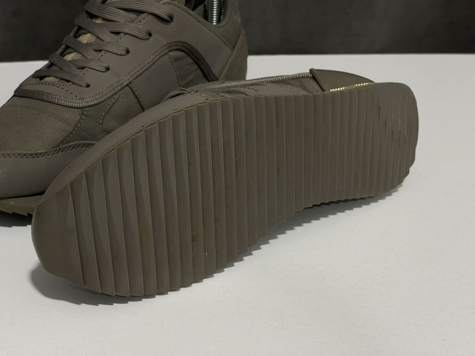 ARMANI EA7 40 25.5см.