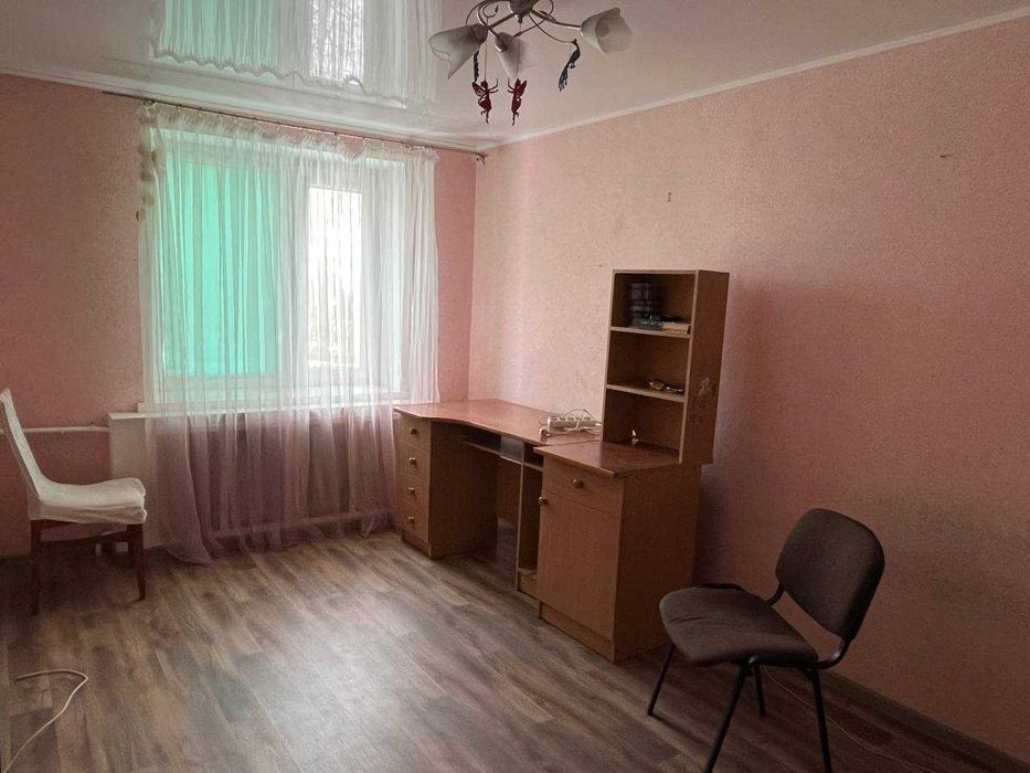 Продаж 3-кімнатної квартири в Луцьку, 33 мікрорайон, вул. Кравчука