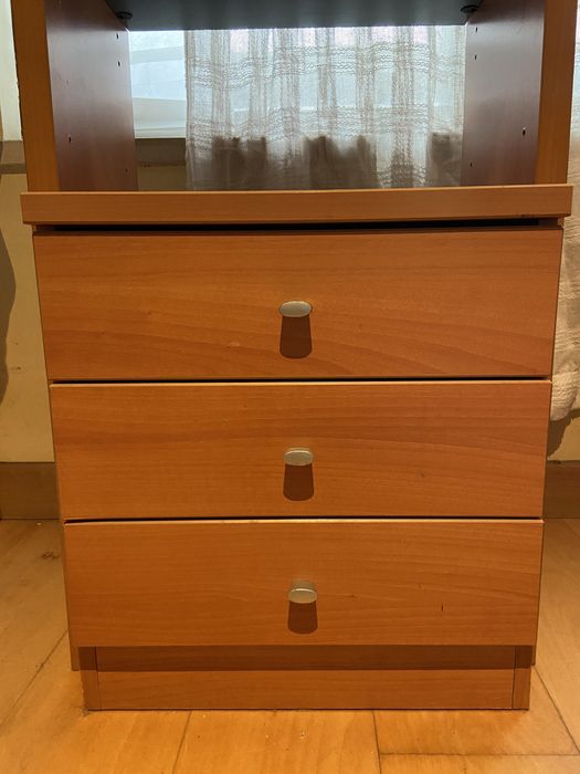 Estante com modulo de gavetas