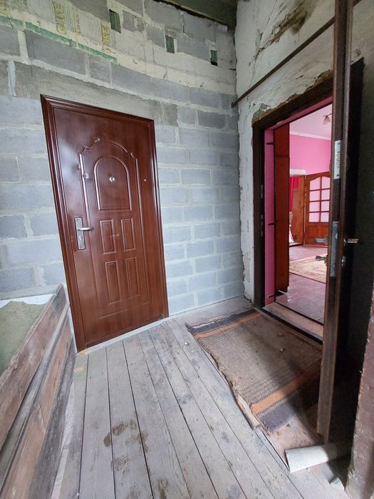 Продаж 1-кім. квартири 46 м.кв., вул. Дрогобицька