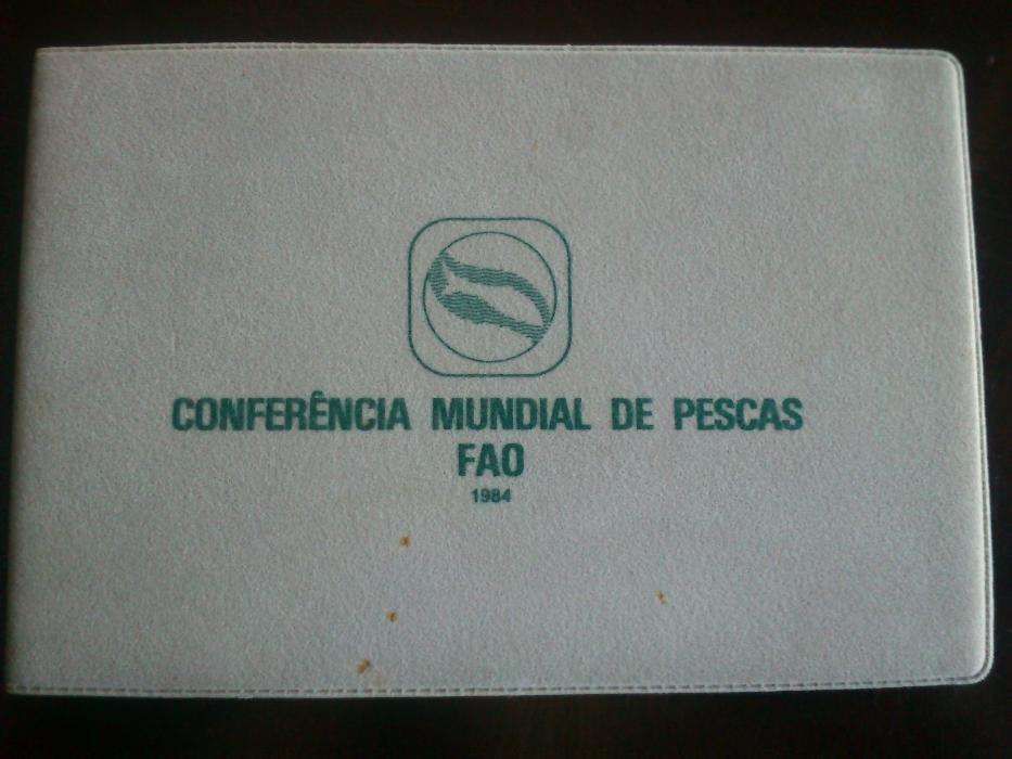 Conferência Mundial das Pescas FAO 1984, moeda 250$00 bnc, c/ carteira