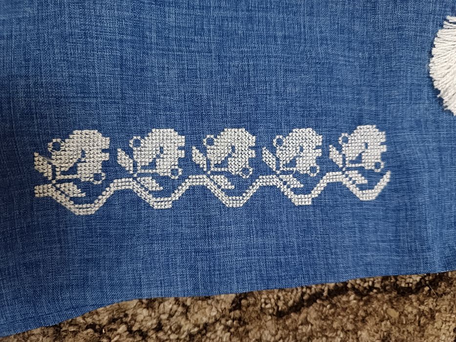 Дитяча вишиванка для дівчинки