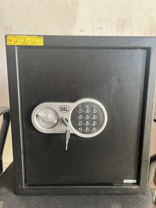 Сейф для зброі , Документів електронний.