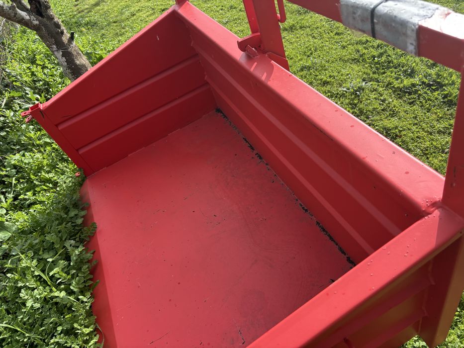 Trator Yanmar F180 - 4wd - com alfaias