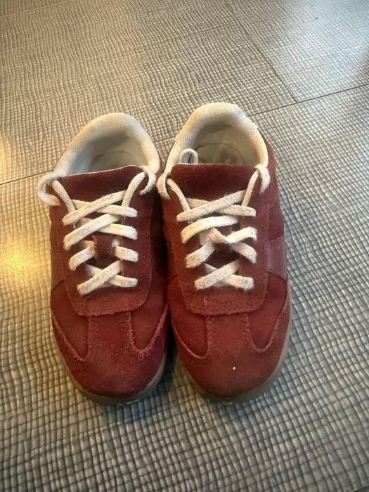 красиві кеди Zara