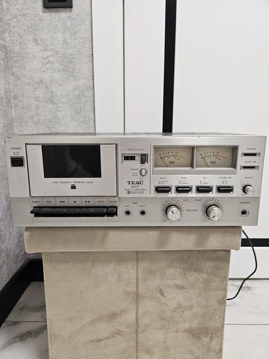 Аудіомагнітофон TEAC A-107