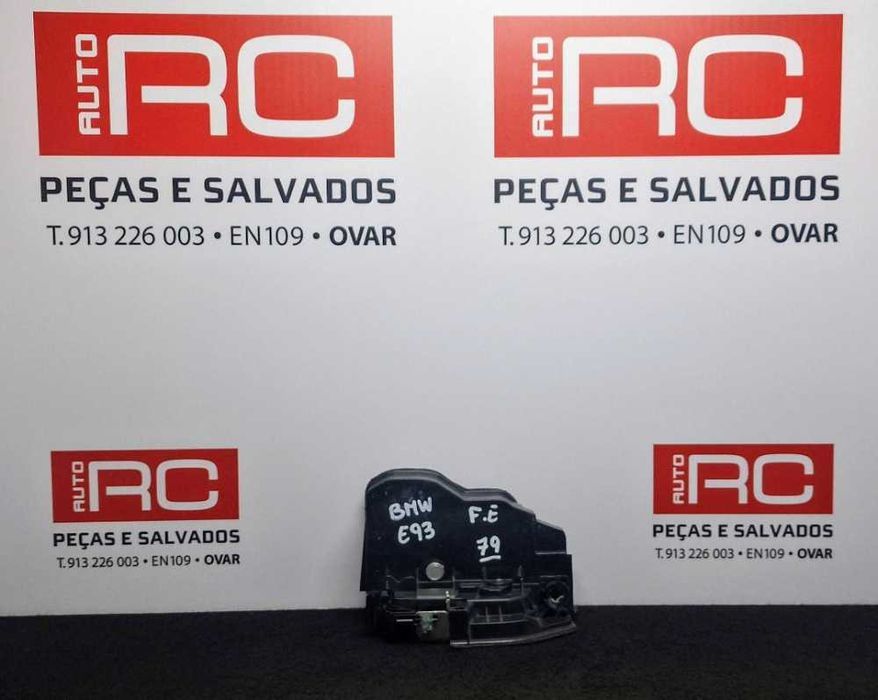 Fechadura / Fecho Porta Frente Esquerdo BMW 1 (F20) ano 2011