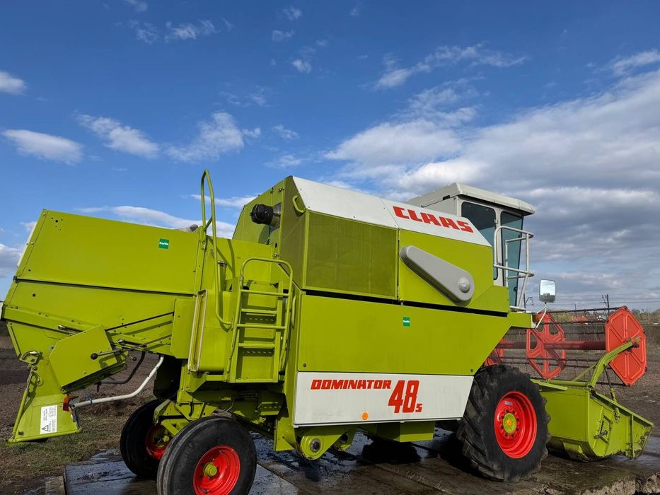 Комбайн свіжопригнаний  Claas Dominator 48 s