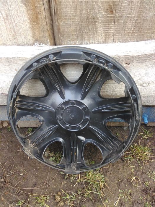Колпак на колесо  R 15.