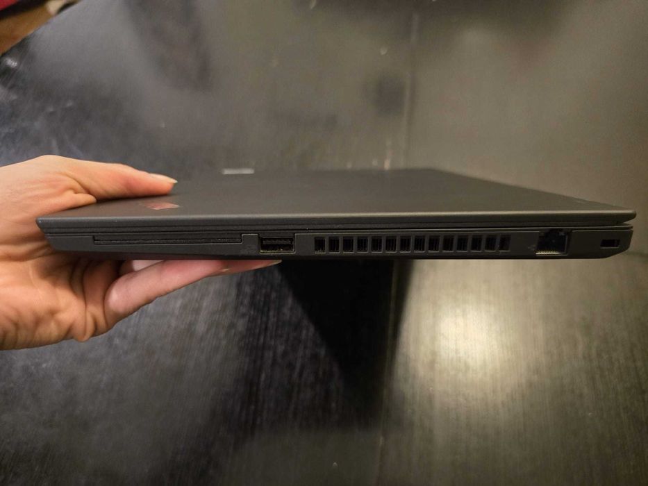 Lenovo ThinkPad T14 G1 | 10th Gen. Intel i5 | 16Gb | 256Gb Impecável