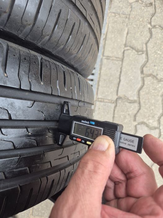 Opony Continental Eco Contact R17/215/55
