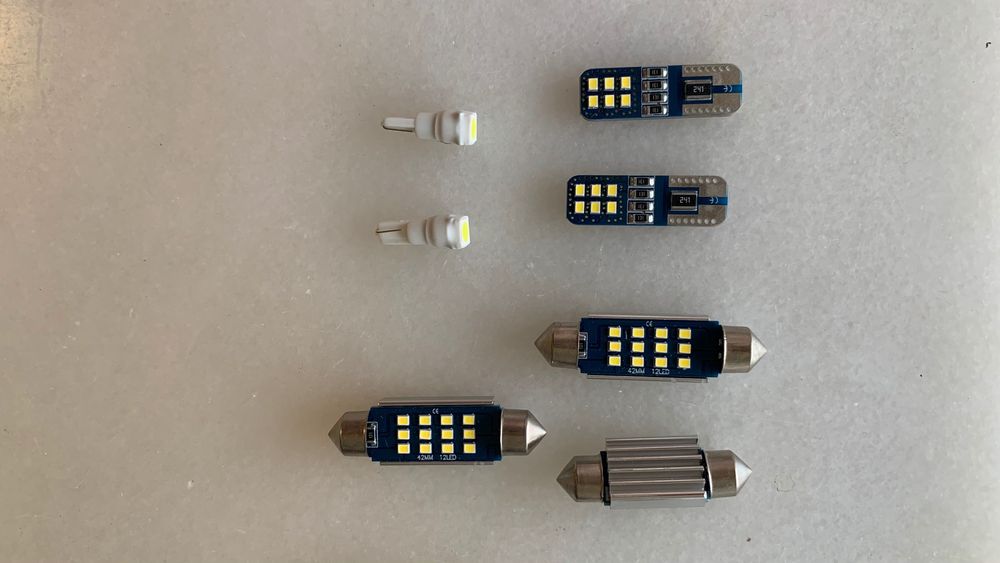 LEDs for Volvo xc60 / Lâmpadas para iluminação interior do Volvo XC60