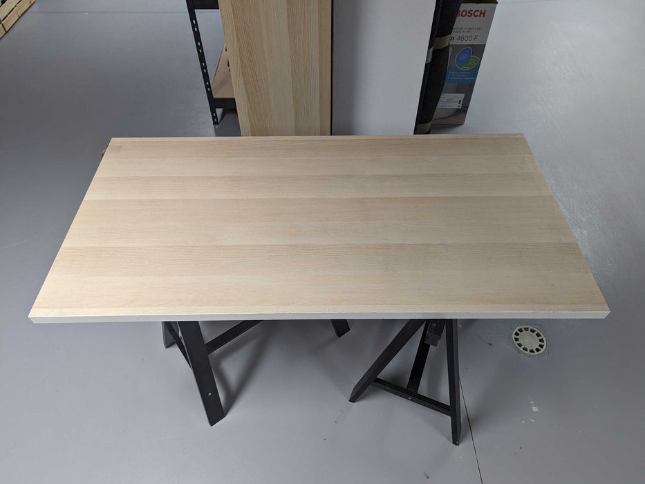 Mesa Ikea c/ Cavaletes 1,50m x 0.75m - Cavalete Madeira