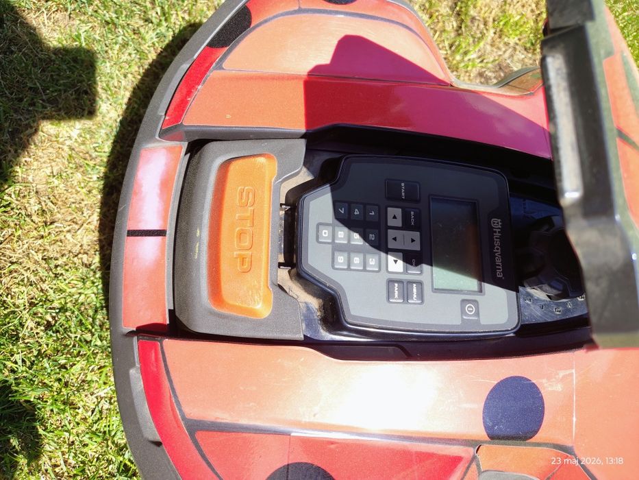 Robot koszący Husqvarna 305