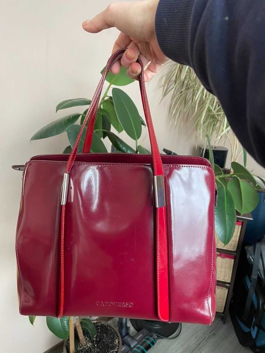 Сумка кожаная, лаковая . Италия. Capoverso