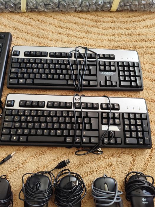 Ratos e teclados com fio