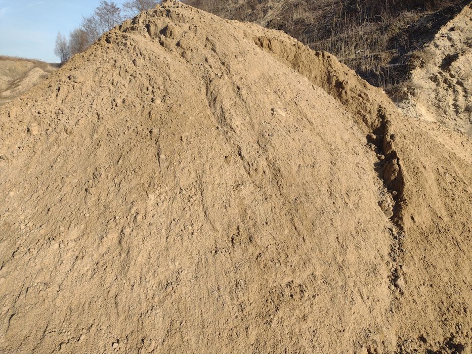 Piach zasypkowy,piach płukany, żwir itp. samochody 4 i 2oś!!!