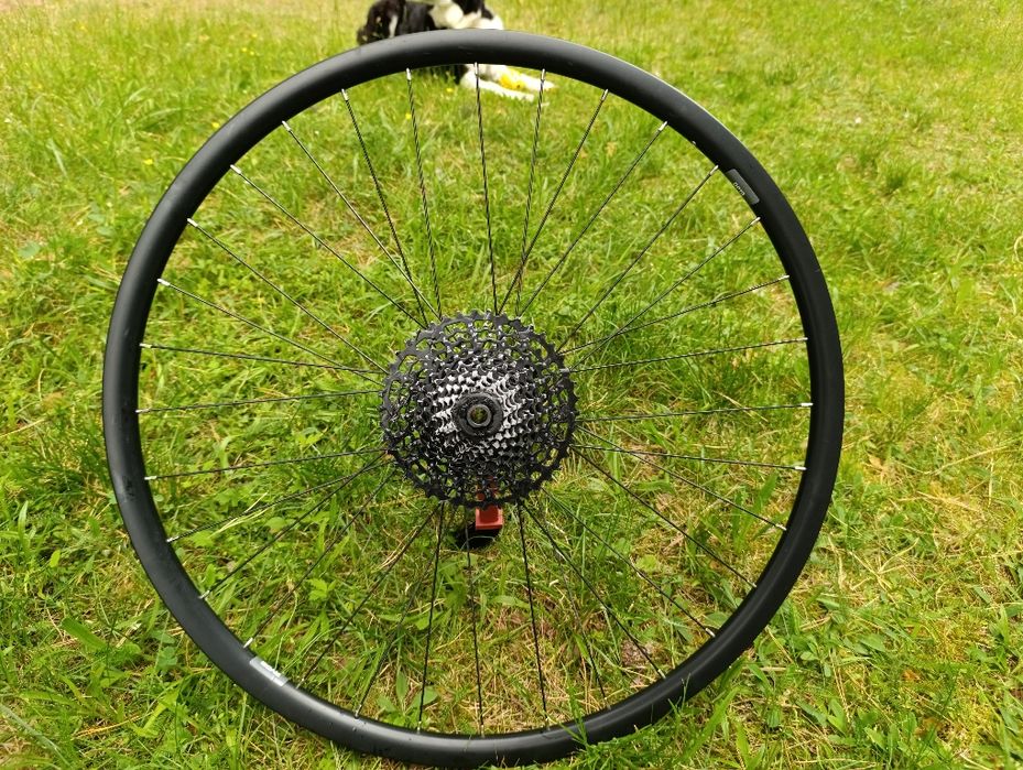 komplet kół Ryde DP19 + kaseta SRAM PG-1130 + łańcuch SRAM PC-1130