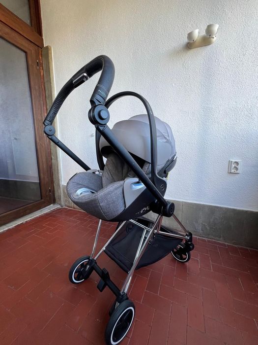 Cybex carrinho Mios + ovo Cloud Z