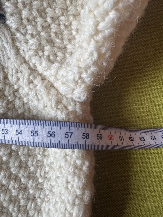 Damski welniany sweter marki booner