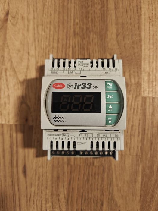 Sterownik chłodniczy CAREL ir33 DIN DN33F0EA00 | 4 Przekaźniki | 230V