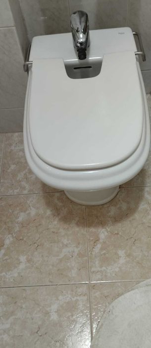 vendo louça de casa de banho usada em bom estado
