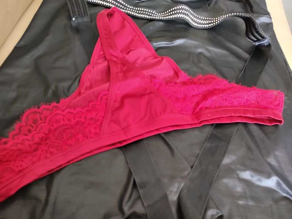 stringi majtki rozm 44-46 satynowe