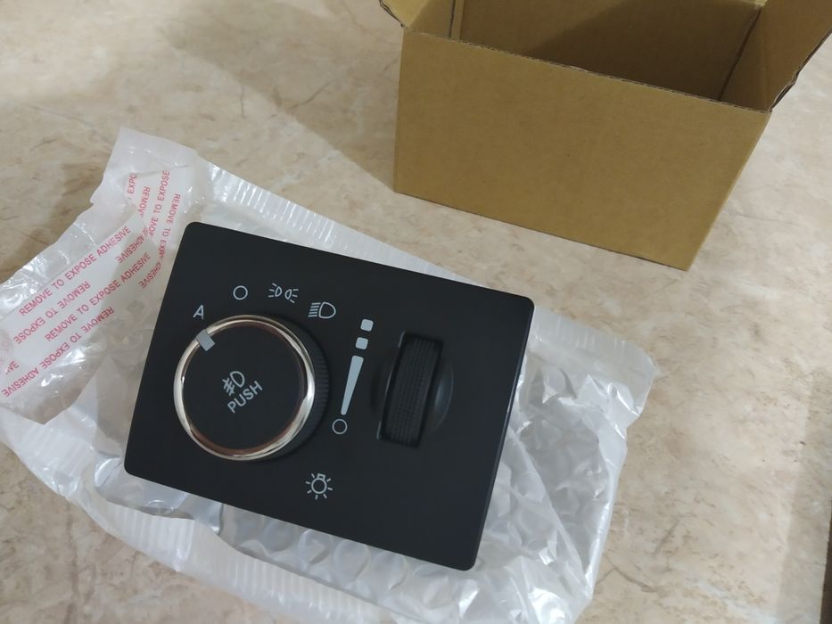 Перемикач світла Chrysler 300c, Dodge, Jeep Grand Cherokee