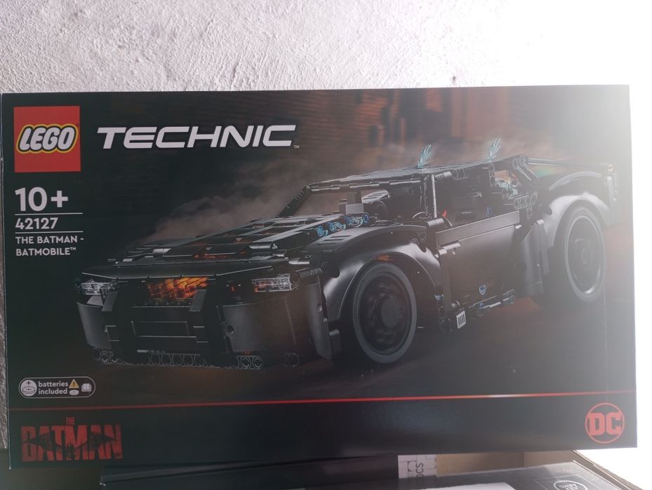 Karton po LEGO 42127 Barman Batmobile używany