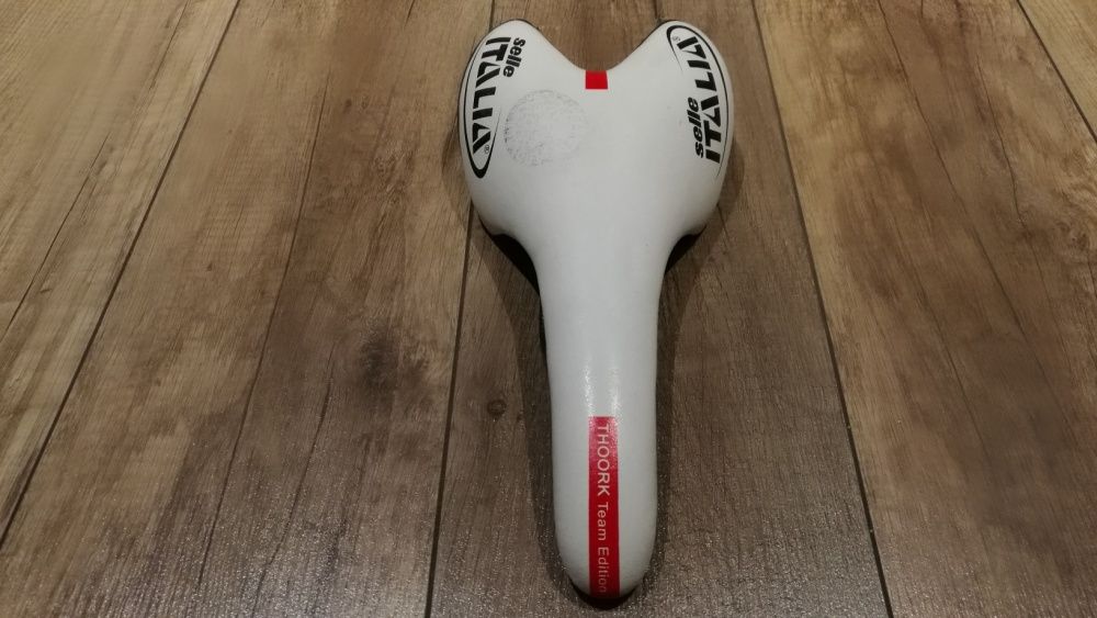 Siodełko Selle Italia Thoork Team Edition Carbon 150g