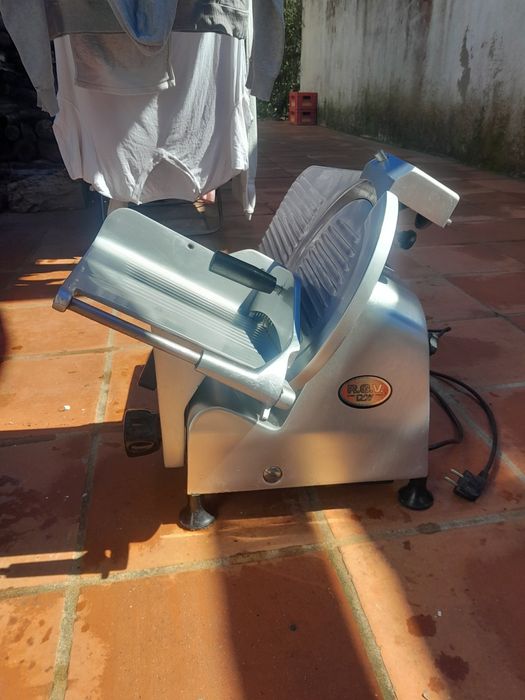 Fiambreira profissional