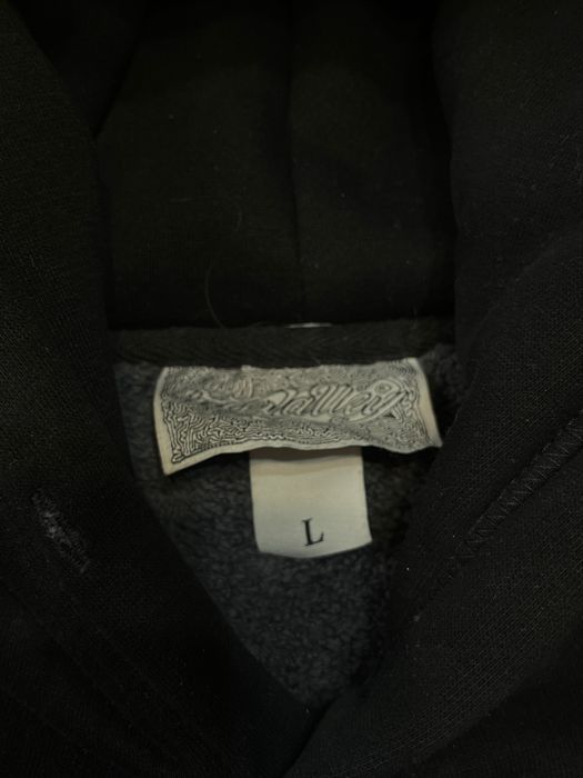 продам худи б/у,