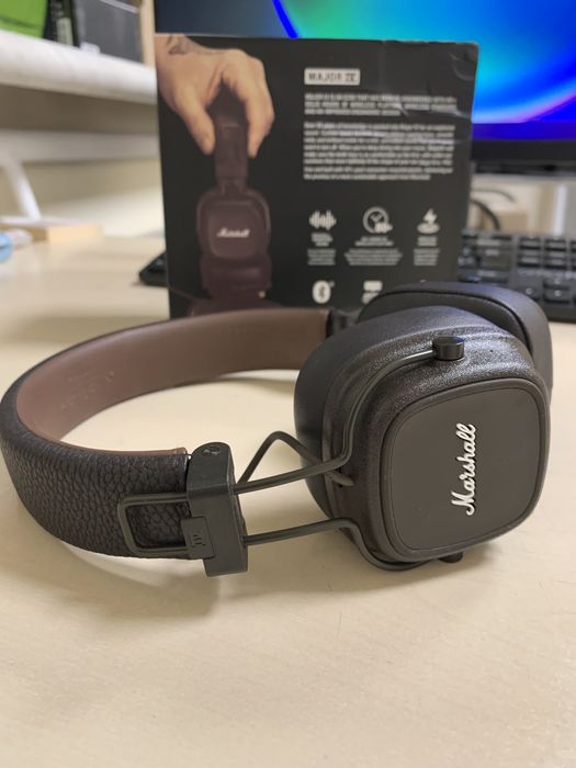 навушники Marshall major IV коричневі