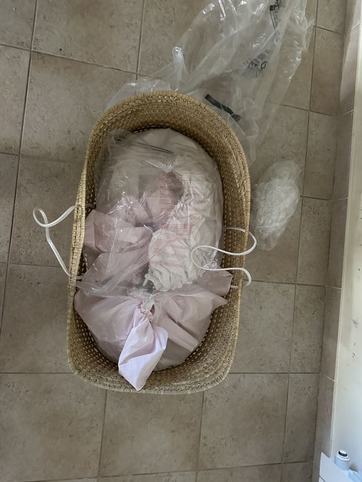 Alcofa zipy menina e mantas de bebé