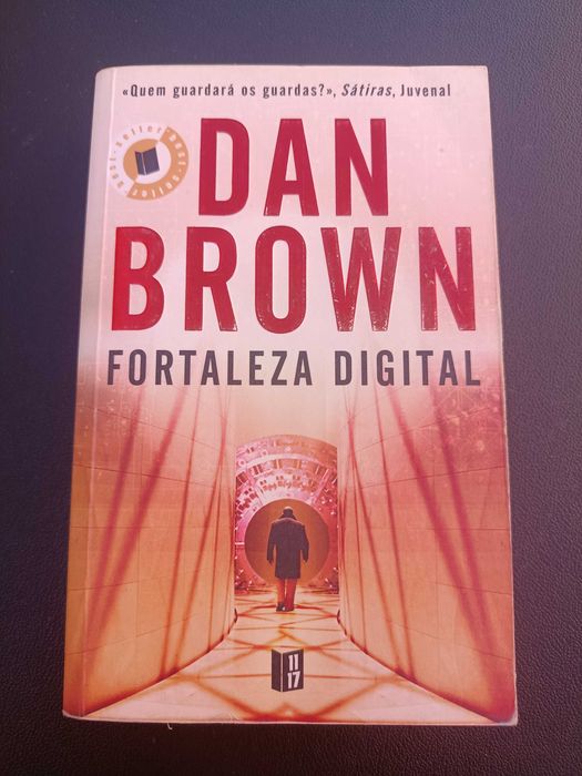 Livro "Fortaleza Digital", de Dan Brown