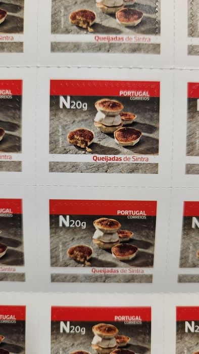 Vendo 50 selos autoadesivos 20g