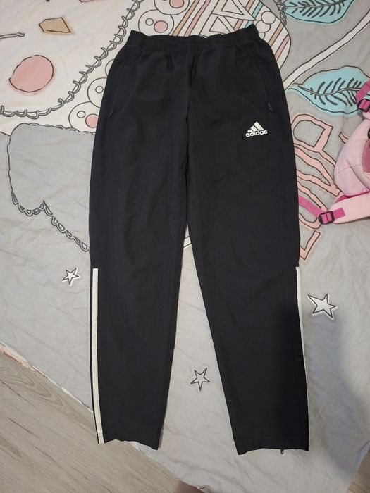 Spodnie dresowe adidas M