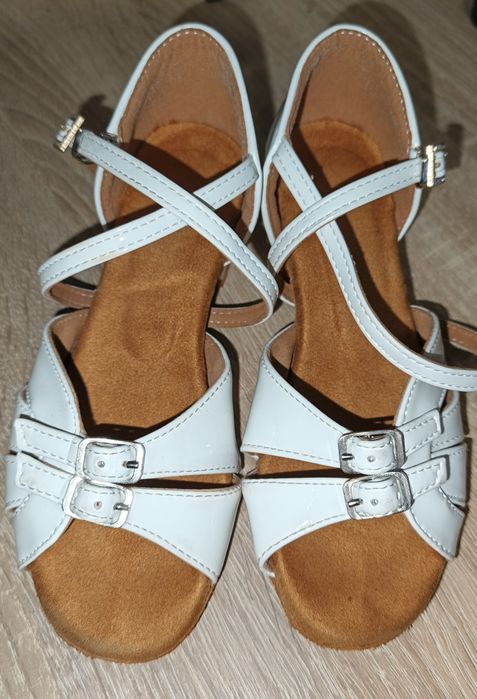 Бальні туфлі для дівчинки, 19 см.