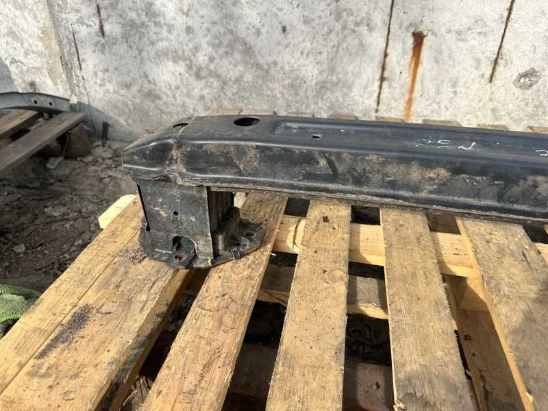 Підсилювач бамперу Jeep Renegade 2.4 2016 задній