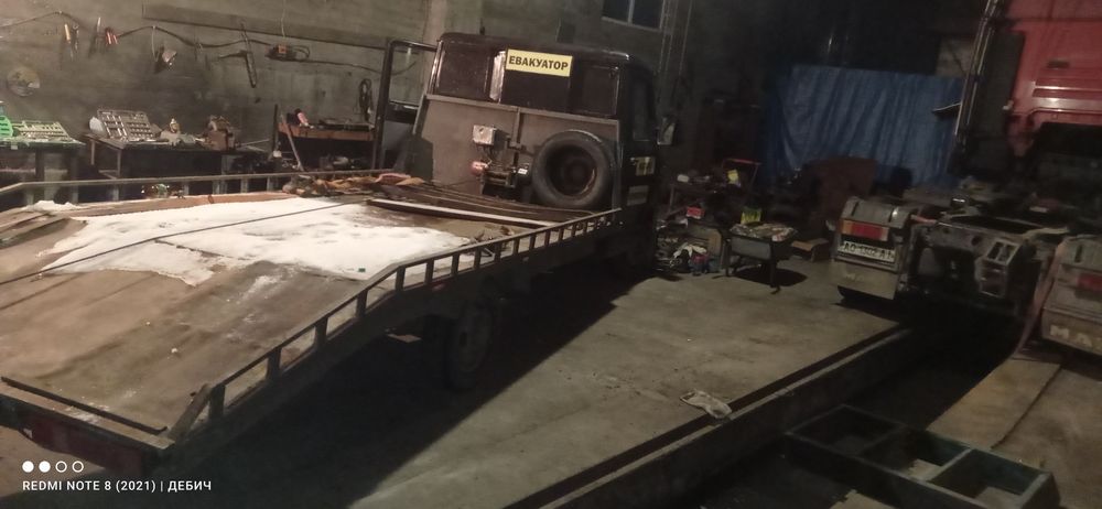 Послуги евакуатора Тячів