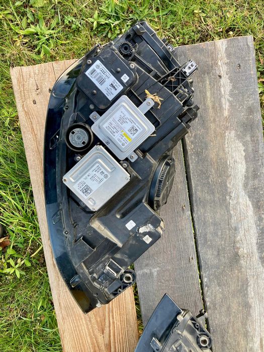 Lampa lewa prawa VW Golf 7 VII led bi-xenon skrętny golf bixenon