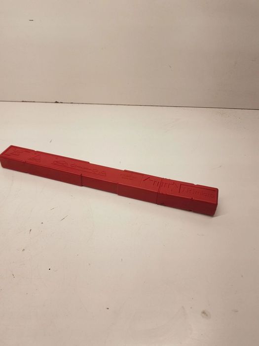 TRÓJKĄT OSTRZEGAWCZY AUDI Q7 A6 C6 A4 7L0860251