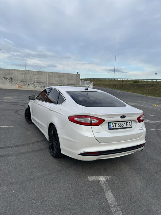 Ford Fusion 2013 2.0 Гібрид