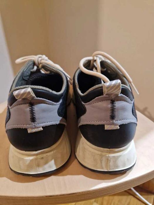 Sapatilhas Ecco S.T.1