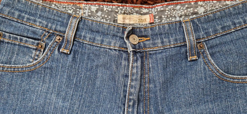 Spodenki damskie jeans Levis Relaxed 550 L