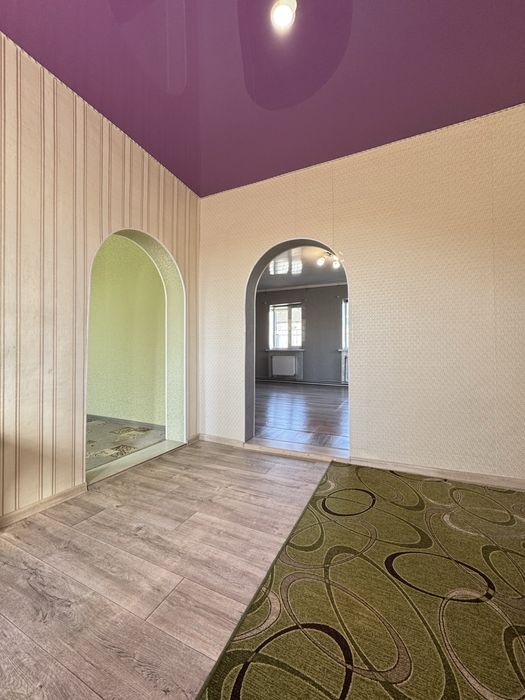 Будинок з виходом до річки