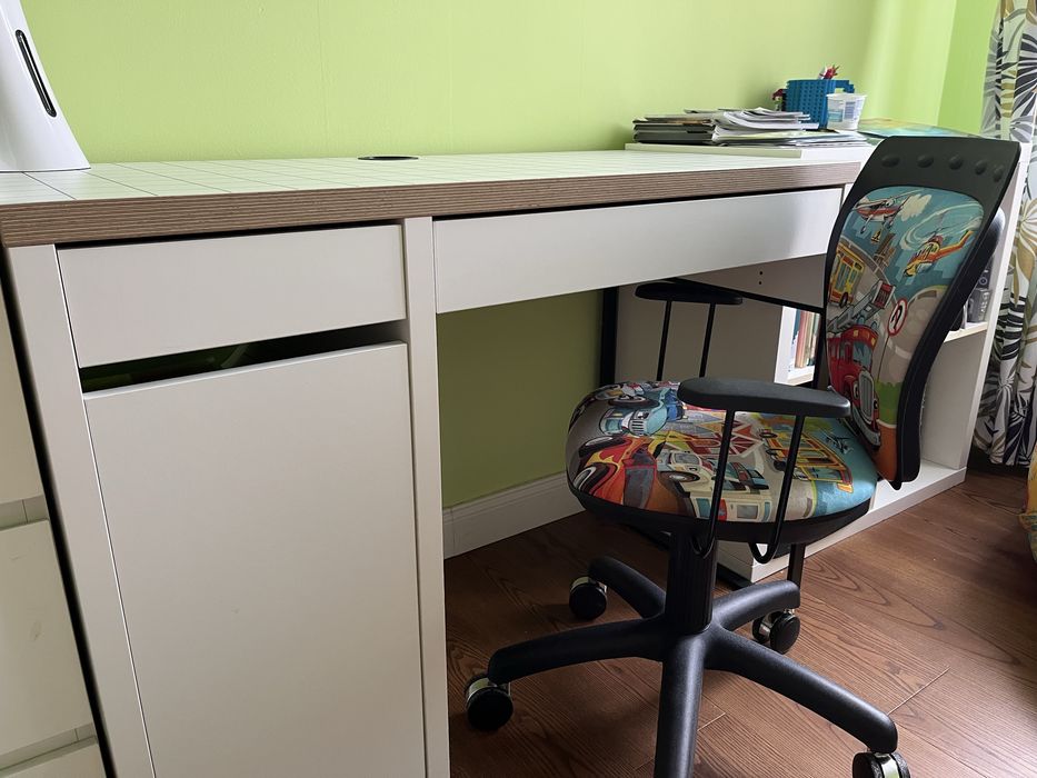 Biurko Micke Ikea białe kratka 105 50