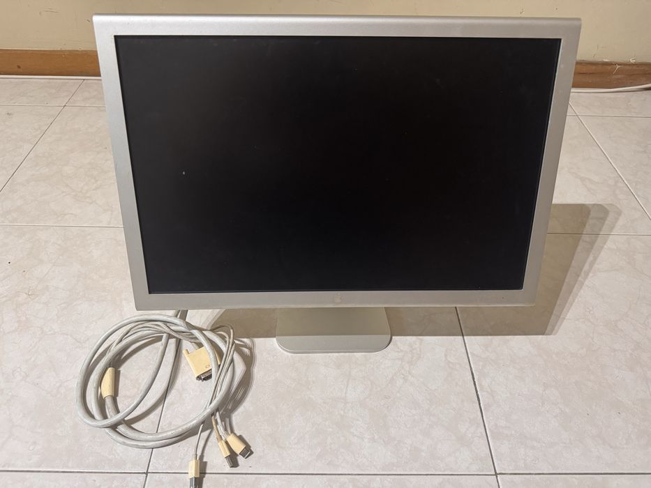 Apple Cinema Display A1081 (20”)